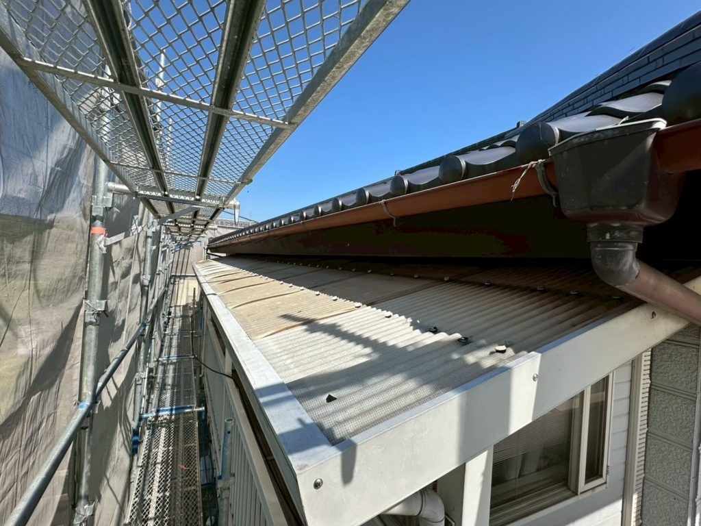日光市　Ｓ様屋根工事　小波ポリカ　施工前