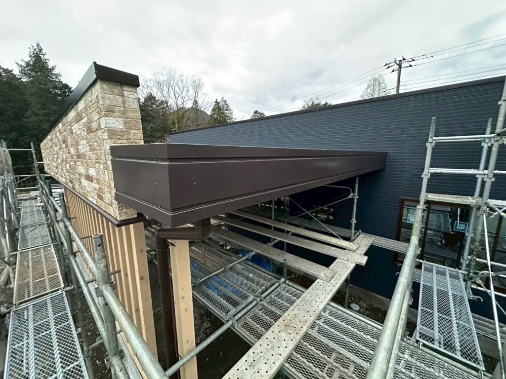 日光市 栃木県 屋根 雨樋 折板パネル